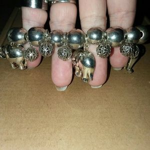 Elephant bracelet with balls